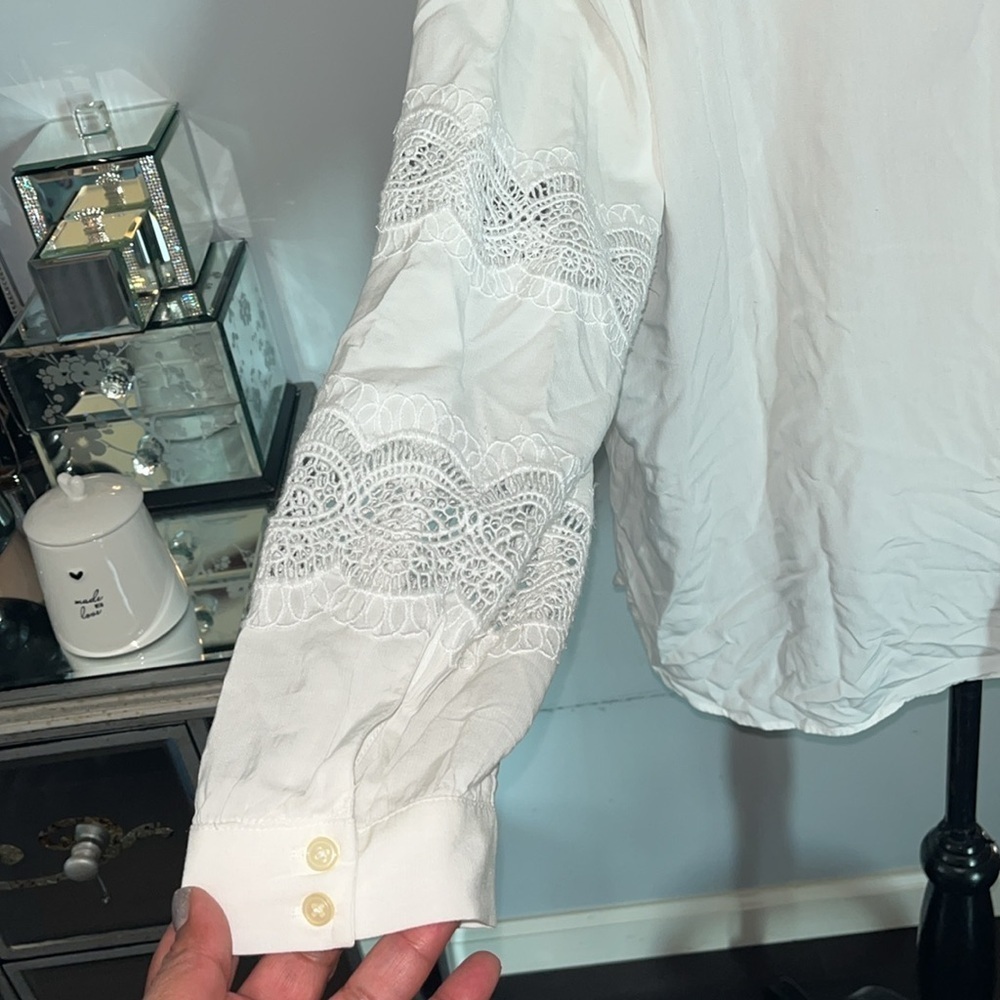 Loft Blouse Women Size XL White Lace Embroidery Vtg Look Classic Academia Cutout - Picture 8 of 10